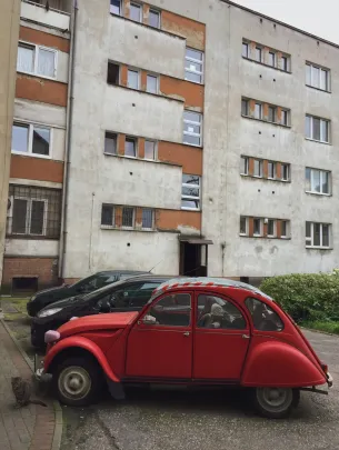 Klasyczne gdyńskie podwórko
