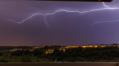 Burza...