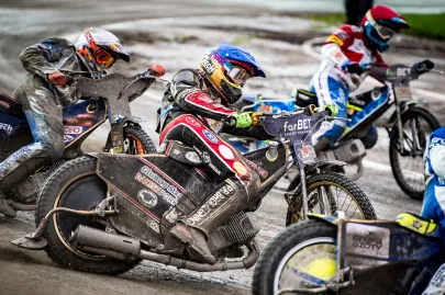 Mikkel Bech na pierwszym łuku