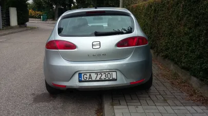 parkowanie na  chodniku
