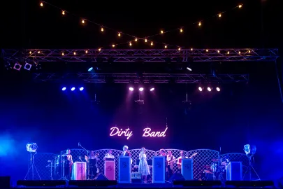 Dirty Band