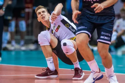 Artur Szalpuk 