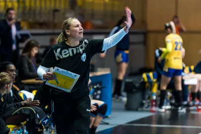 Helle Thomsen