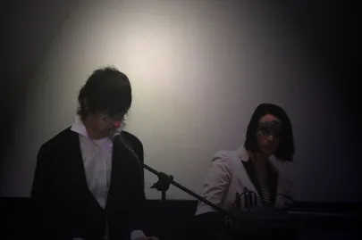 Shiny Beats