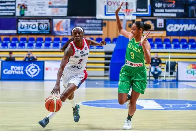 Kahleah Copper i Rebekah Gardner