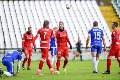 Milos Krasić,  Marco Paixao