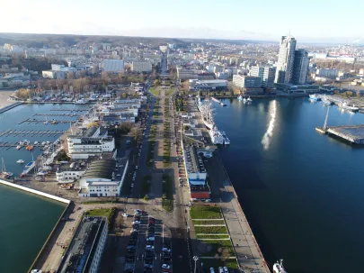 Skwer Kościuszki - Gdynia. zdj. Aerialperspectivv (facebook aerialperspectivv)