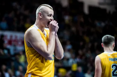 Dariusz Wyka
