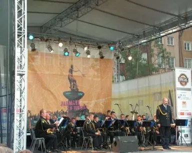 Scena na Targu Węglowym