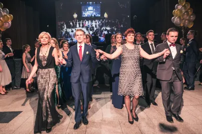 Studniówka III LO w Starym Maneżu