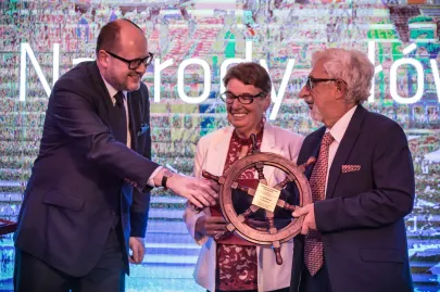 II Nagroda Honorowa "Rejs Roku 2017" - Jan i Ewa Pietrzak