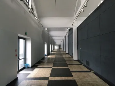 Wewnątrz Muzeum Emigracji