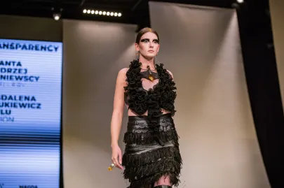 Transparency fashion Magdalena Arłukiewicz - Marlu | jewellery Andrzej i Jolanta Kupiewscy 