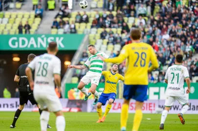 Jakub Wawrzyniak, Luka Zarandia