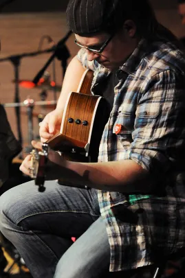 Live Acoustic Sound