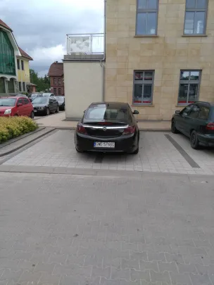 Kobieta za kierownicą