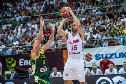 Łukasz KoszarekŁukasz Koszarek