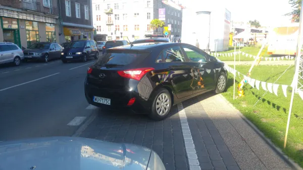 Za malo miejsca dla samochodu :(