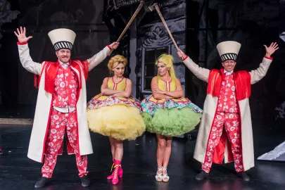 Krzysztof Kowalski, Maja Gadzińska, Ewa Walczak i Tomasz Więcek
