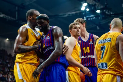Chris Singleton, Jakub Garbacz