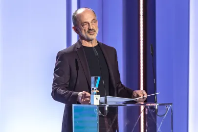 Jacek Koman