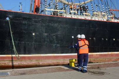 Żaglowiec Sedov przypłynął do Gdyni