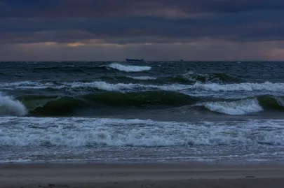 Wietrzny poranek nad Zatoką Gdańską