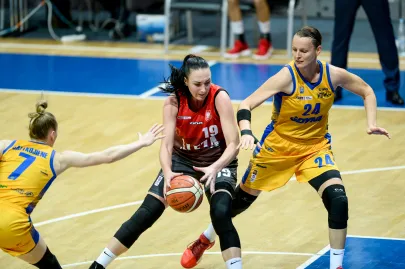 Taisiia Udonenko, Anna Jurcenkova