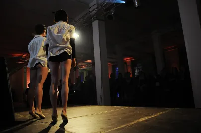 STREET & BALLET DANCERS