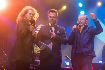 Agata Braun, Kamil Wicik i Wojciech Szczurek odliczają sekundy do nowego roku