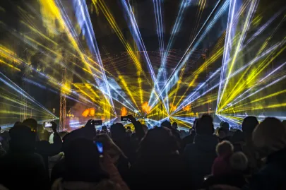 Pokaz laserów