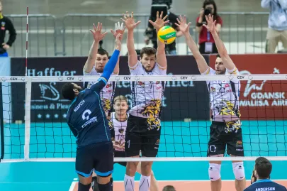 Maciej Muzaj, Piotr Nowakowski i Nikola Mijailović 