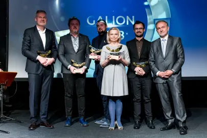 Współne zdjęcie laureatów