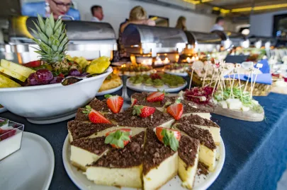 Słodkie menu w formie bufetu szwedzkiego