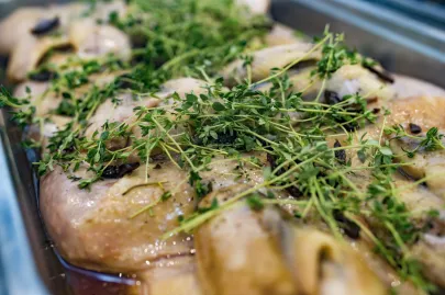 Menu w formie ciepłego bufetu szwedzkiego