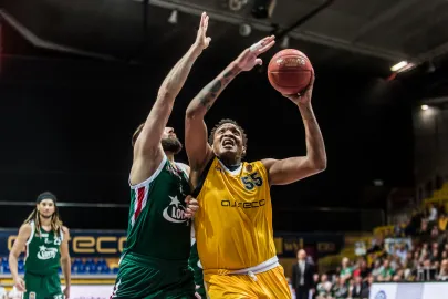 Robert Upshaw 