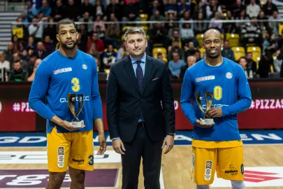 Josh Bostic, Radosław Piesiewicz i James Florence