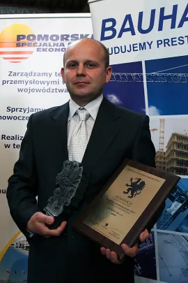 zwycięzca w kategorii firma mała - Rafał Socha, wiceprezes zarządu Eokinbud