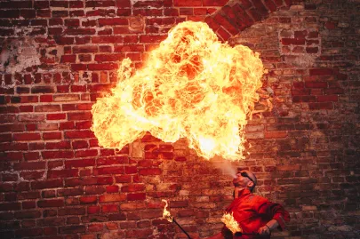 Marcin "Ex" Styczyński "Plucie ogniem - Fire Breathing Show"
