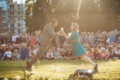 Hendrick-Jan de Stuntman meets Merel Kamp "Springtime"