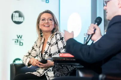 Kinga Burzyńska