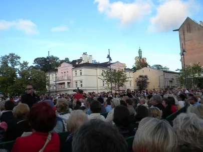 tłok na Monciaku