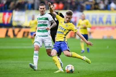 Lukas Haraslin, Jakub Wawszczyk
