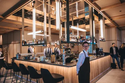 Bar