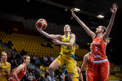Angelika Slamova 