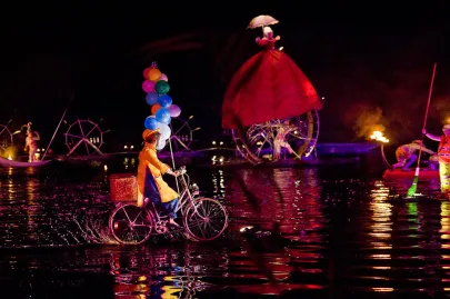 Ilotopie (Francja) "Water fools"