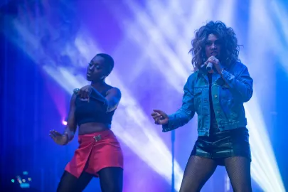 Elesha Paul Moses jako Tina Turner