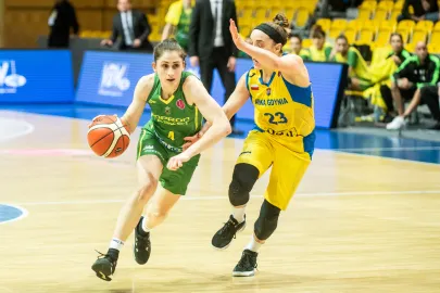 Zsofia Fegyverneky i Marissa Kastanek 
