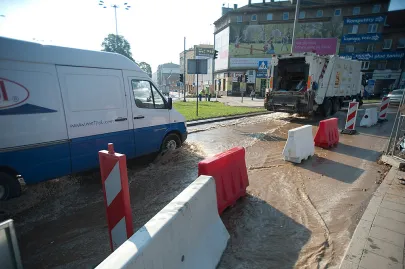 Zalane skrzyzowanie Słowackiego i Grunwaldzkiej