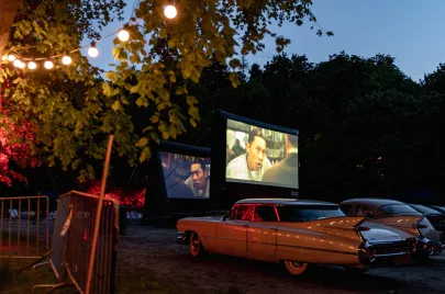 22 05 2020 Kino samochodowe pod Operą Leśną w Sopocie